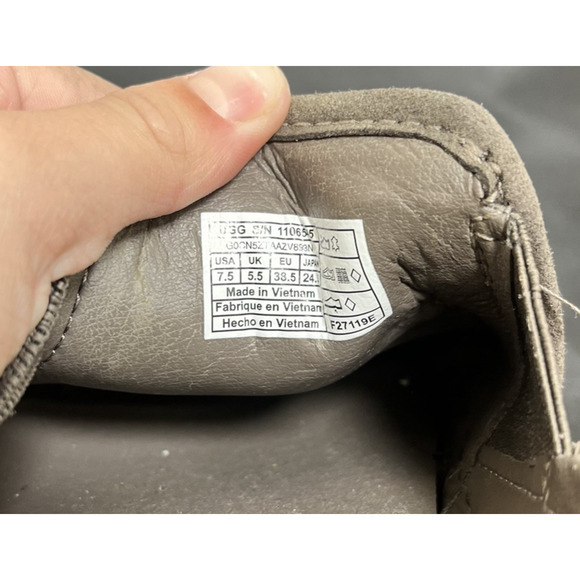 UGG Jass Slip On Suede Sneakers Shoes Woman's Size 7.5 Gray 1106545 Bnfts Chrty - Picture 13 of 13